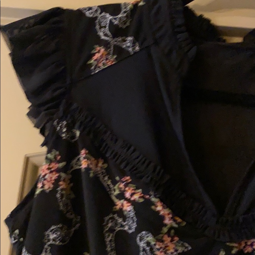 Guess top - Picture 3 of 5